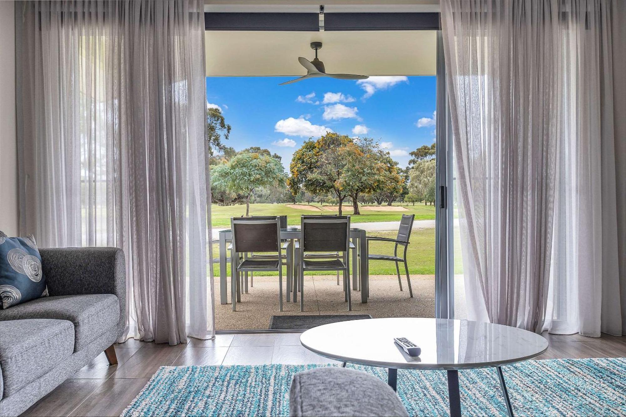 Comfort Suites Clubarham Golf Resort ภายนอก รูปภาพ